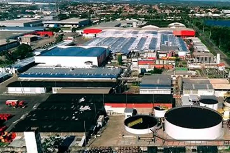Governo suspende produção de fabricante da Coca-Cola em Maracanaú