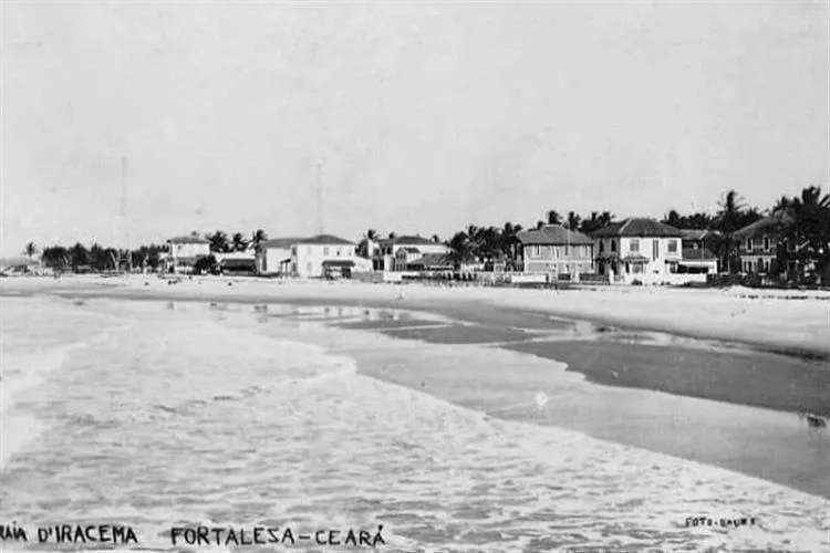 Histórica e cultural, Praia de Iracema faz parte da efervescência alencarina