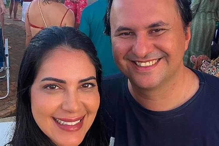 Carla Ibiapina e Bruno Gonçalves celebram os 40 anos do Hotel Tivoli em noite inesquecível na Praia
