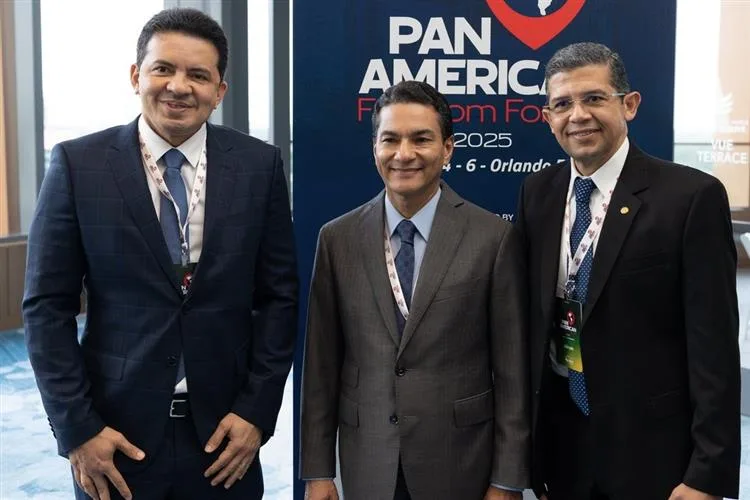 Marcos Pereira participa do Fórum PanAmericano da Liberdade