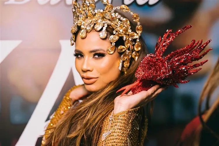 Lexa retorna ao Carnaval como Madrinha de Bateria da escola de samba Dragões da Real