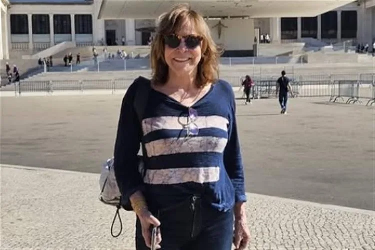 Sem contrato com a Globo, autora Gloria Perez quebra o silêncio e critica emissora