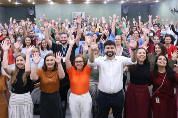 Capacita Girassol forma profissionais do IJF para atendimento a pessoas com autismo