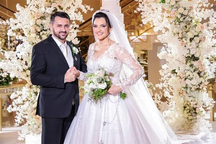 Ana Lídia Cabral e Erilberto Girão se unem matrimonialmente