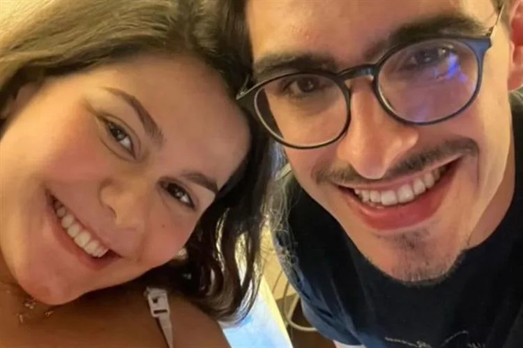 Lize Bezerra e Gabriel Sanford celebram a chegada do primogênito Miguel