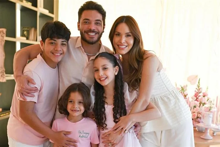 Thyane e Wesley Safadão comemoram os onze anos da filha Ysis