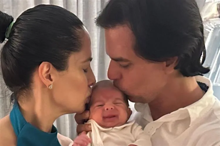 Luciana Fiúza e Victor Vidal celebram o primeiro mesversário do filho João Victor