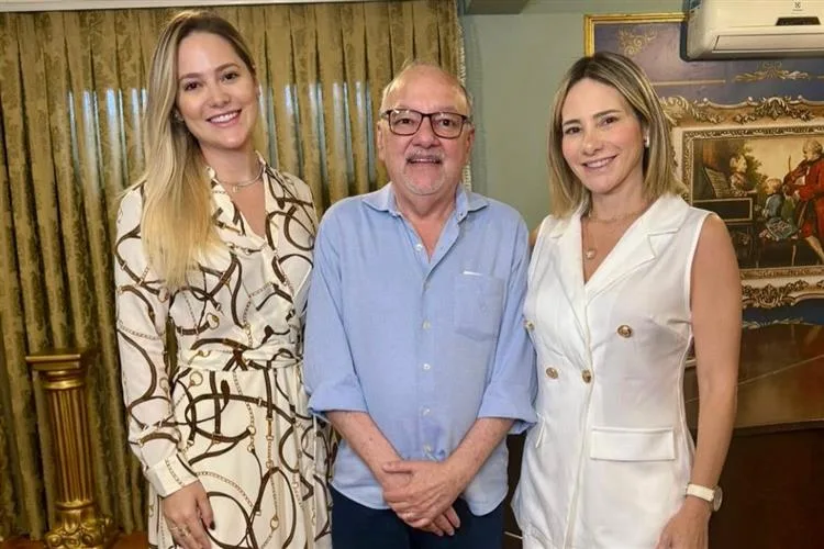 Nova embaixadora da Casa de Vovó Dedé, Gaída Dias se emociona ao visitar a instituição