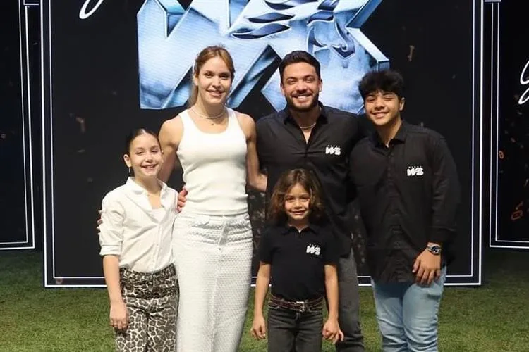Wesley Safadão e Thyane comemoram mais uma exitosa edição do leilão do Haras WS