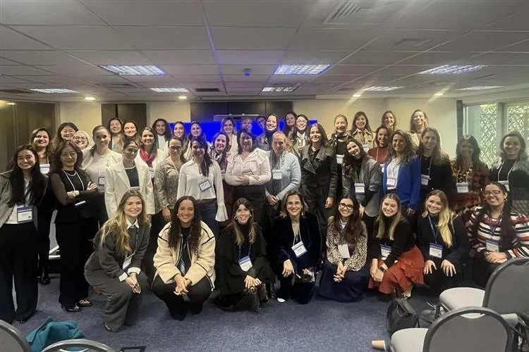 Amcham promove programa imersivo sobre Liderança Feminina