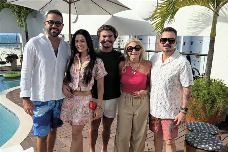 Miguel Dias Filho recebe amigos em esquenta animado para o Fortal
