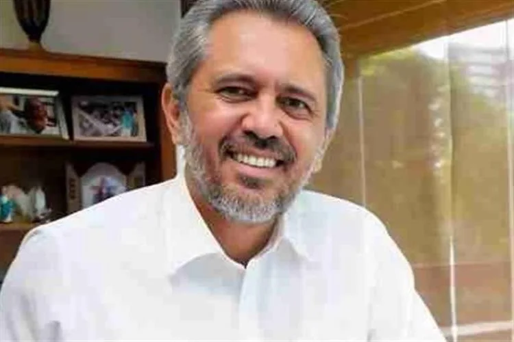 Elmano anuncia viaturas blindadas para policiais combaterem o crime no Ceará