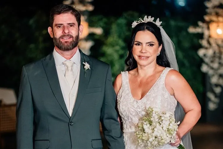 Michelly Lucena e Yuri Riva celebram 25 anos de casados