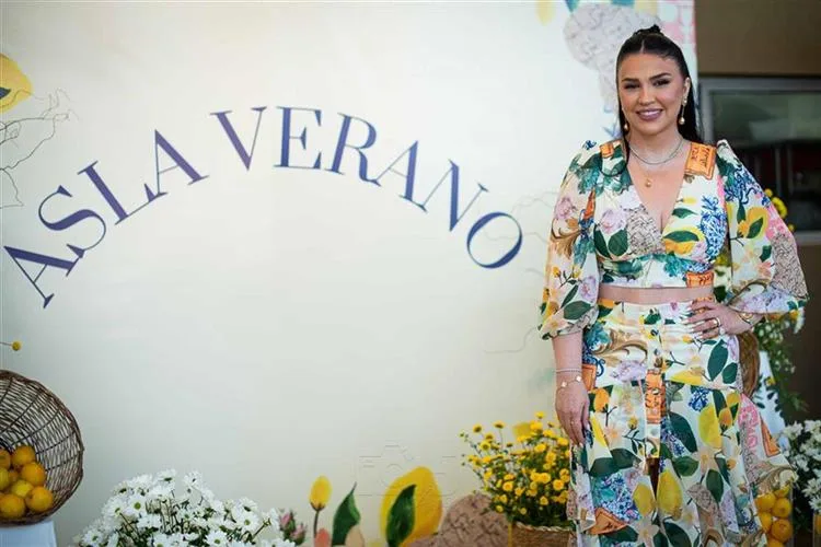 Ana Silvia Lima causa frisson com a coleção Asla Verano Takes Portofino