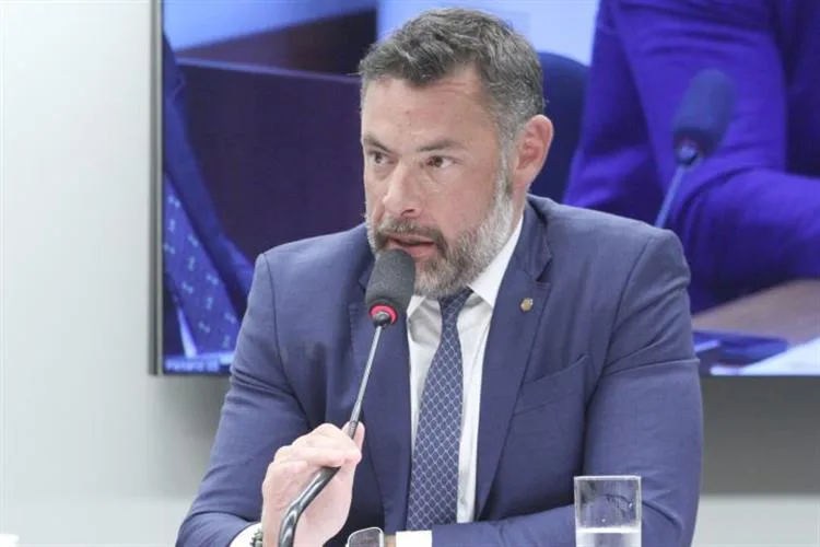 Voos privados com órgãos para transplantes podem ser isentos de taxas