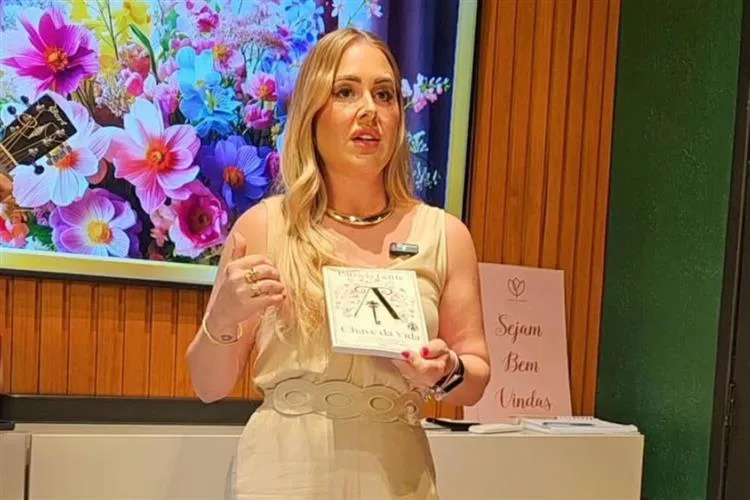Patricia Leitte lança livro “A Chave da Vida: Como virar a chave e viver o extraordinário”