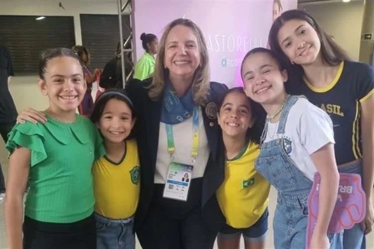 Márcia Aversani prestigia Mundial de Ginástica Rítmica no Rio de Janeiro