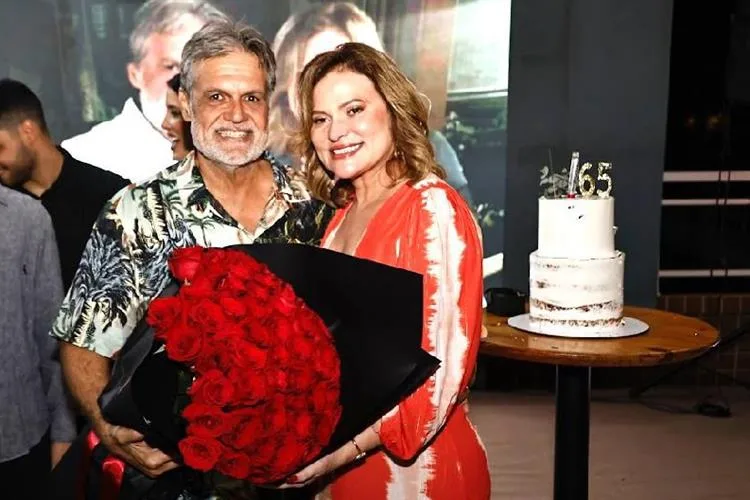 Paulo Miranda arma comemoração em dose dupla
