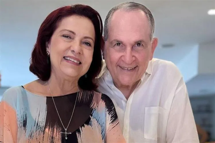 Ceres Fiúza celebra nova primavera ao lado da família