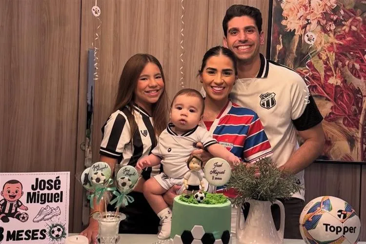 Tatiana e George Dantas festejam os oito meses do filho José Miguel