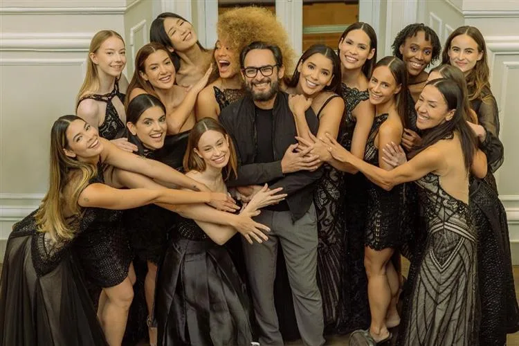 Ivanildo Nunes celebra o artesanato brasileiro com dois desfiles em Paris