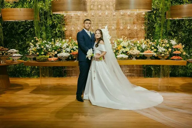 Rebeca Rodrigues e Ygor Ricarte tornam-se marido e mulher sob as bênçãos de Deus