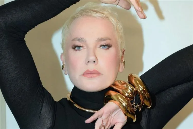 Xuxa é eleita uma das mulheres mais sexys do mundo aos 62 anos