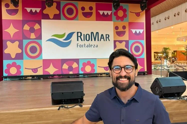 Aulão gratuito "Conexão Aprovação" agita shoppings RioMar em Fortaleza