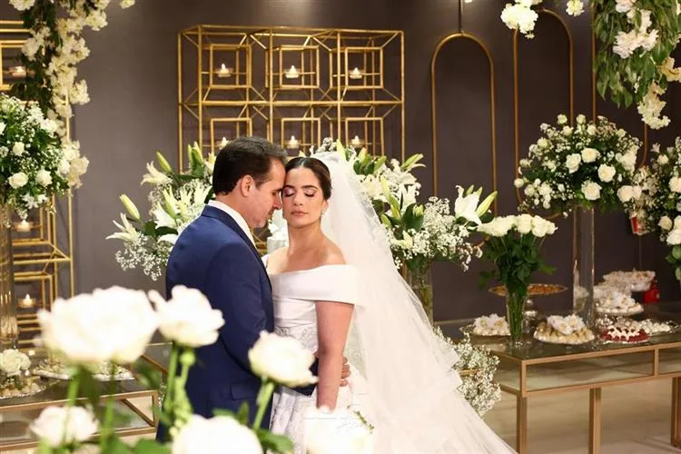 Karolina Cardoso e Bruno Cruz se unem matrimonialmente