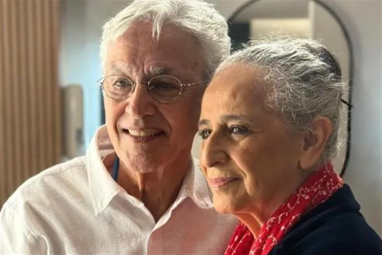 Grammy Awards 2026 divulga lista de indicados com a presença de Caetano Veloso e Maria Bethânia
