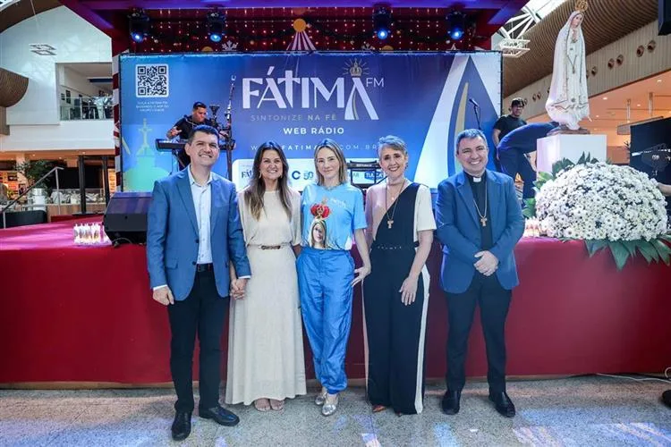 Fátima FM reuniu Suely Façanha, Ronaldo Martins e Padre Vanderlúcio no "Mergulho na Misericórdia"