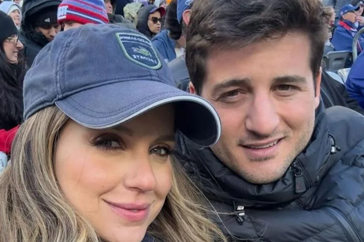Fernanda Levy e Omar Macedo desembarcam em Nova York