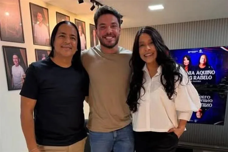 Wesley Safadão anuncia parceria com Silvânia Aquino e Berg Rabelo