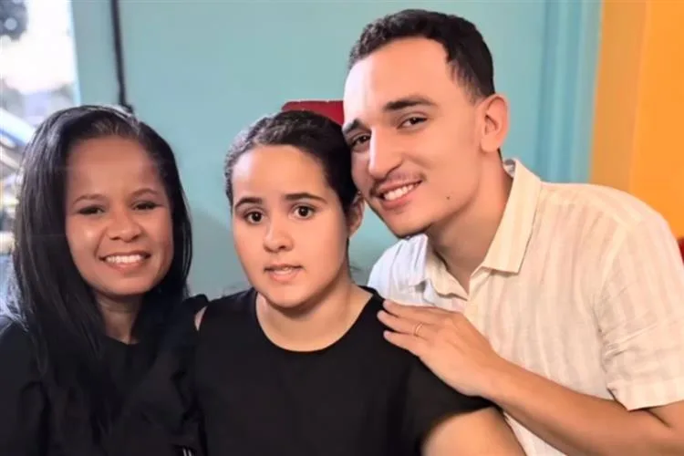 João Gomes abraça a causa da inclusão ao encontrar Victoria Decker