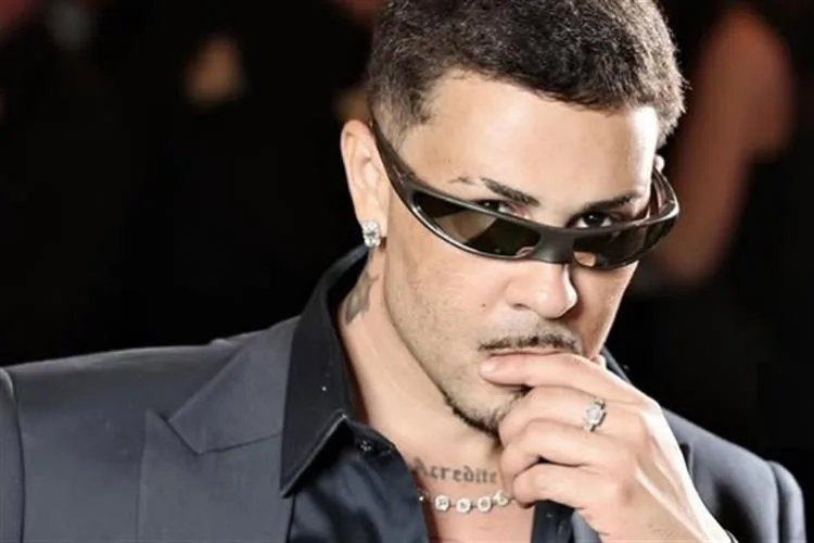 Carlinhos Maia é vaiado no trio de Ivete Sangalo e durante show de Claudia Leitte