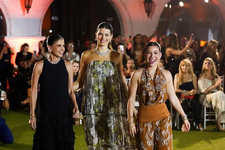 Lenita Fashion Music 2025 celebra moda e estilo em noite de sofisticação em Fortaleza