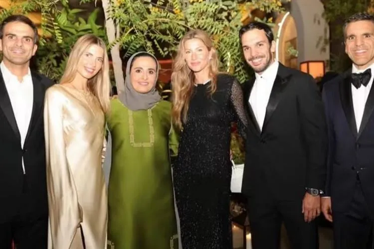 Gisele Bündchen surge em raro registro com o namorado, Joaquim Valente