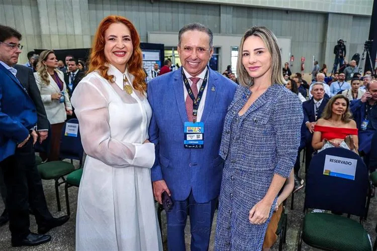Expolog celebra 20 anos com presença internacional, homenagens e projeção recorde de negócios
