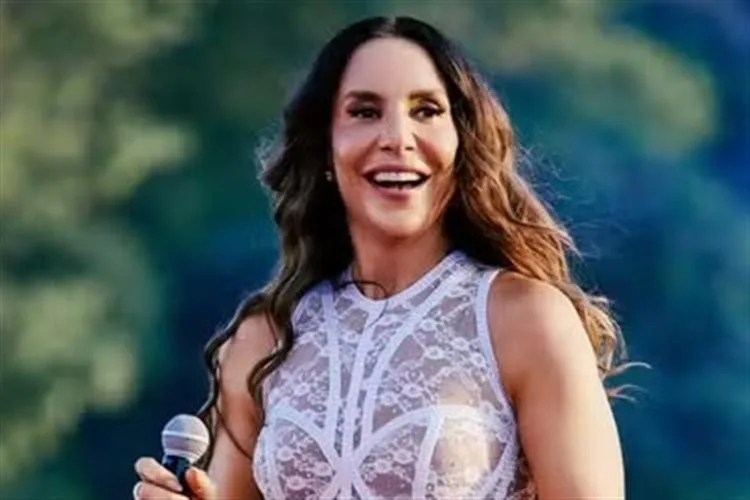 Recém-solteira, Ivete Sangalo posta registros de show e avisa: “Eu canto, eu sambo, eu tô feliz!”
