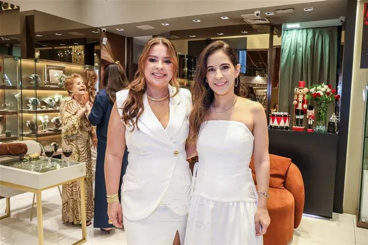 R. Ximenes apresenta nova coleção em celebração natalina