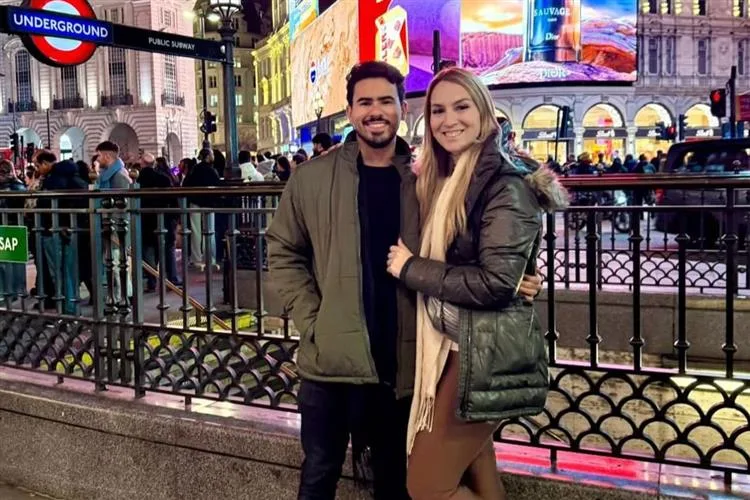 Marianna Landim dá start nas férias em Londres