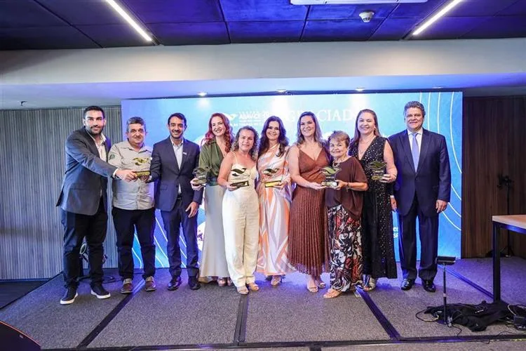 ABAV Ceará entrega o Troféu Valmir Rosa Torres 2025 a personalidades de destaque no trade turístico