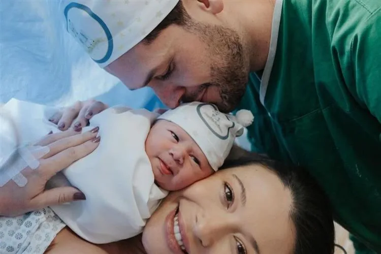 Nasce Hygor Júnior para completar a família e a alegria de Edith Gomes e Hygor Guerreiro