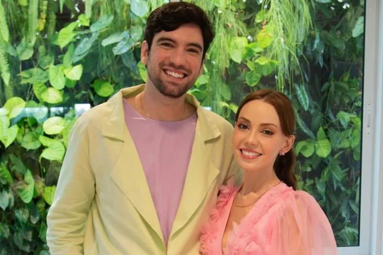 Natasha Dias Branco celebra 33 primaveras cercada de amor e carinho