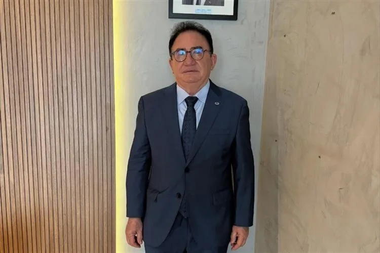 Manoel Linhares é reeleito presidente do Sindihotéis Ceará