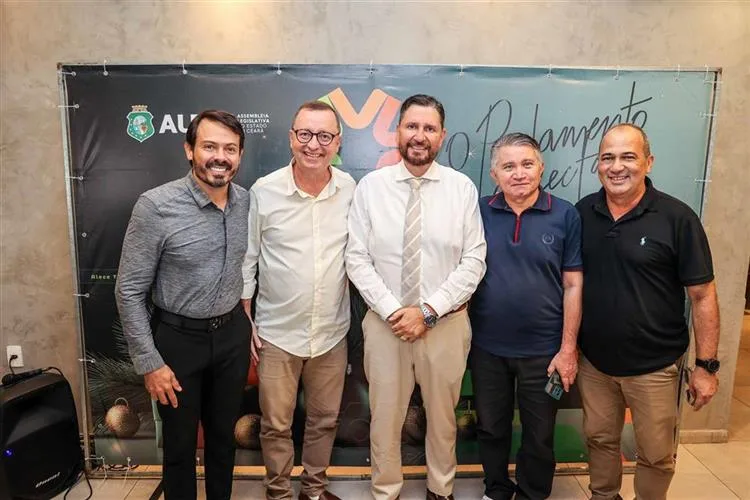 Romeu Aldigueri reúne a imprensa cearense em almoço natalino