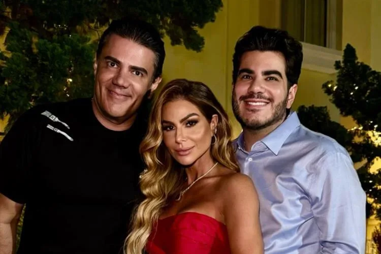 Jamile Lima celebra Natal ao lado de Juacy Pinto e familia
