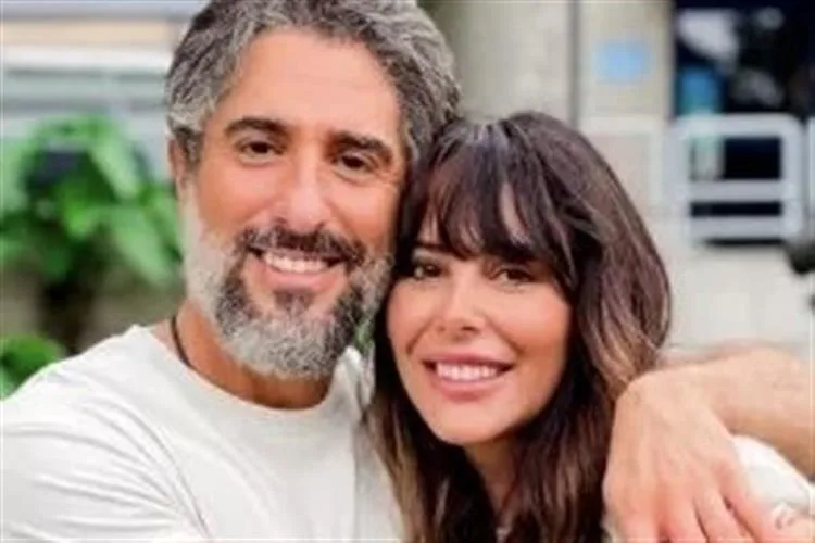 Marcos Mion celebra duas décadas de casamento e fala sobre maturidade no amor
