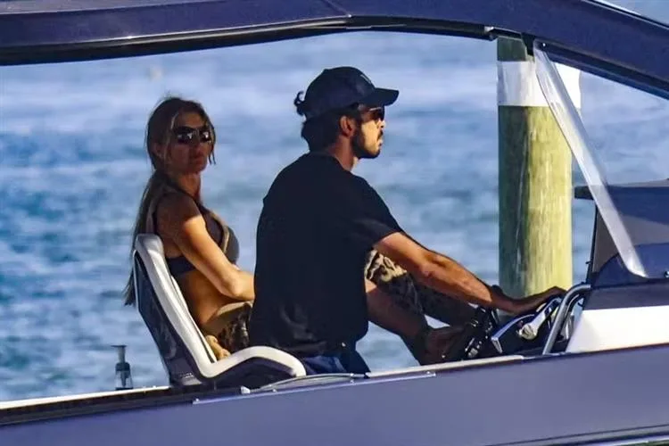 Gisele Bündchen e Joaquim Valente fazem primeira aparição pública após casamento discreto