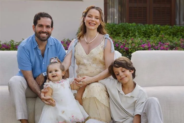 Paulinha Sampaio e Felipe Rocha comemoram primeiro aninho da filha, Lourdes Maria